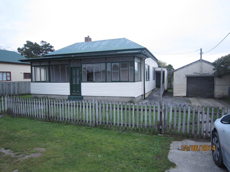 13 Harvey Street, Strahan TAS 7468