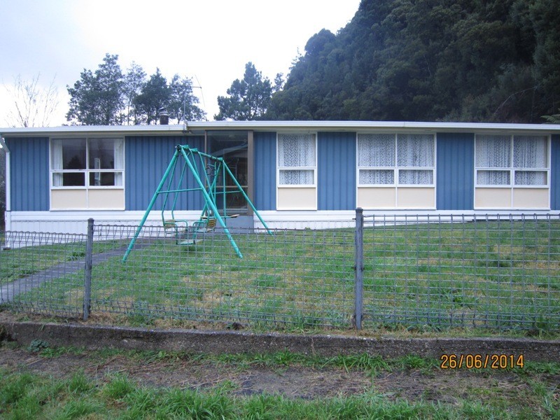 74 Esplanade, Queenstown TAS 7467
