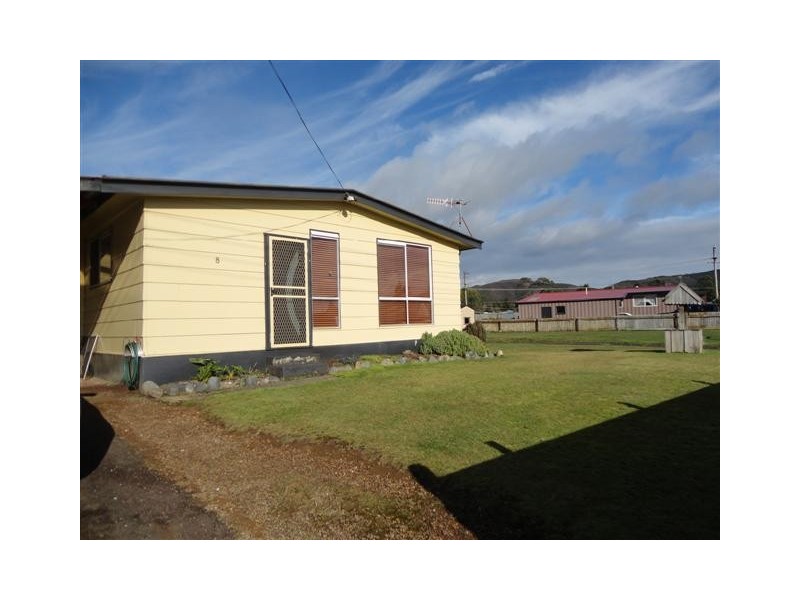 8 Brittania Court, Zeehan TAS 7469