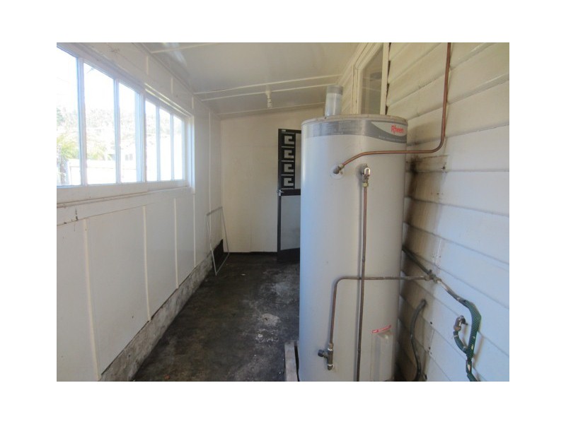 1 Williams Avenue, Queenstown TAS 7467