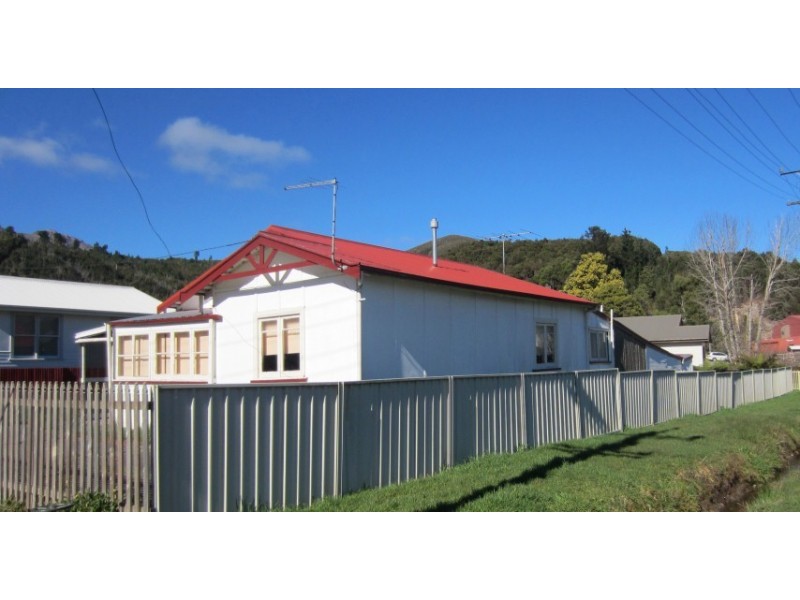 18 Hurst Street, Queenstown TAS 7467