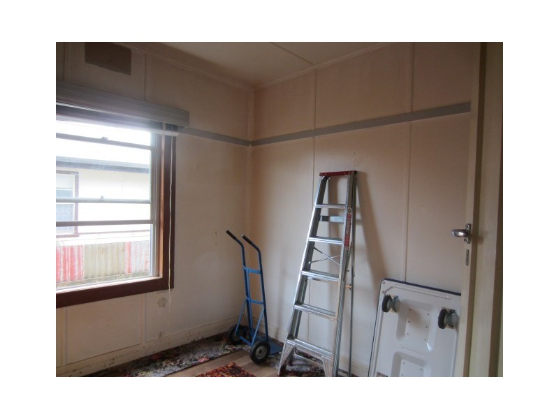 7 Hurst Street, Queenstown TAS 7467