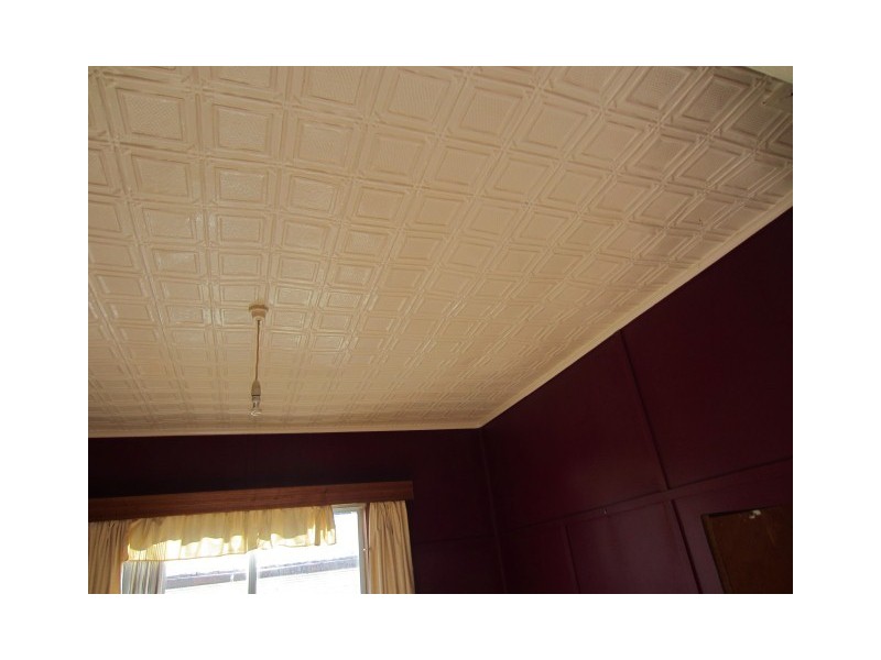 1 Williams Avenue, Queenstown TAS 7467