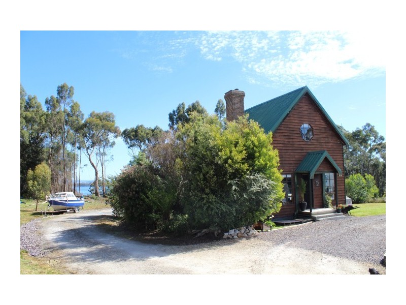 39 Harvey Street, Strahan TAS 7468