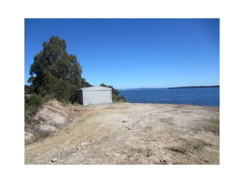 70 Esplanade, Strahan TAS 7468