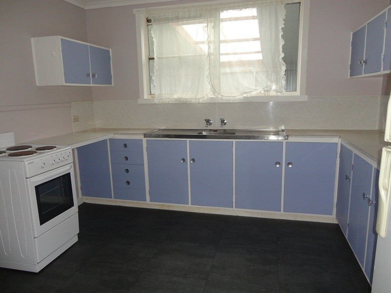 9 Shield Street, Zeehan TAS 7469
