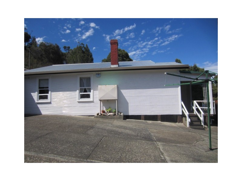 14 Fysh Street, Queenstown TAS 7467