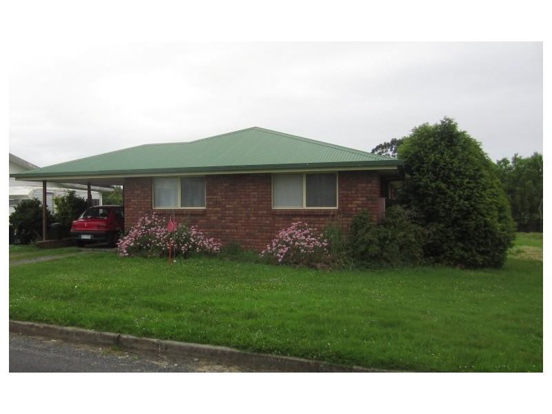 5 Lynch Street, Strahan TAS 7468