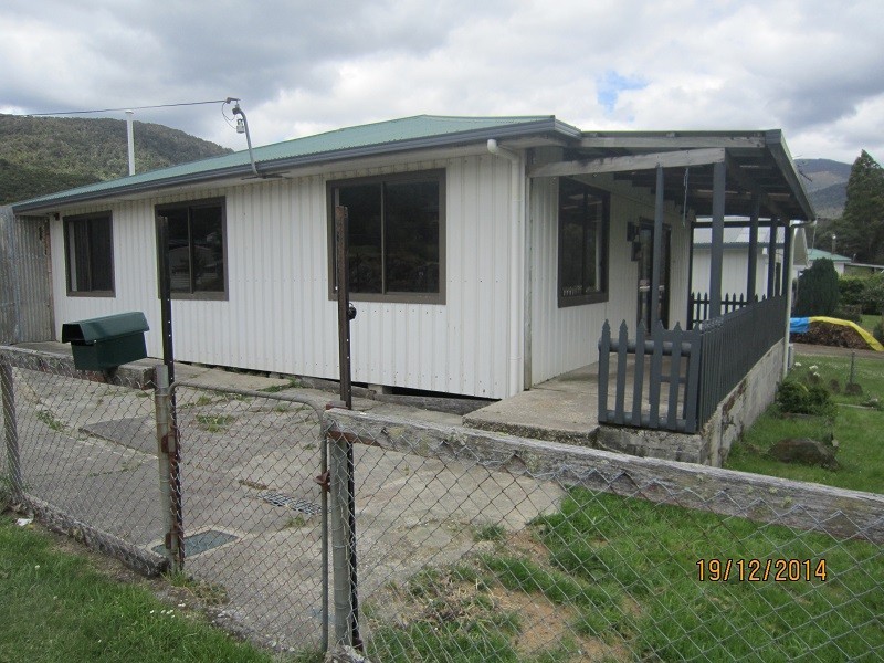 10 Alec Street, Rosebery TAS 7470