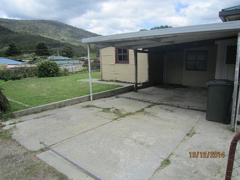 10 Alec Street, Rosebery TAS 7470