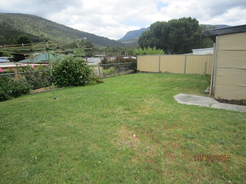 10 Alec Street, Rosebery TAS 7470