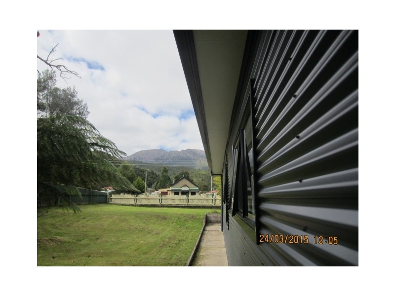 113 Esplanade, Queenstown TAS 7467
