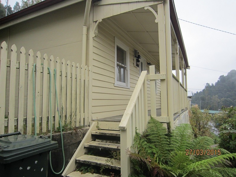 10 Batchelor Street, Queenstown TAS 7467