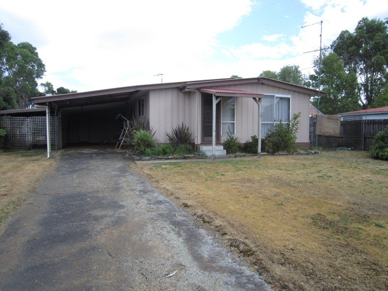 6 Federation Court, Zeehan TAS 7469