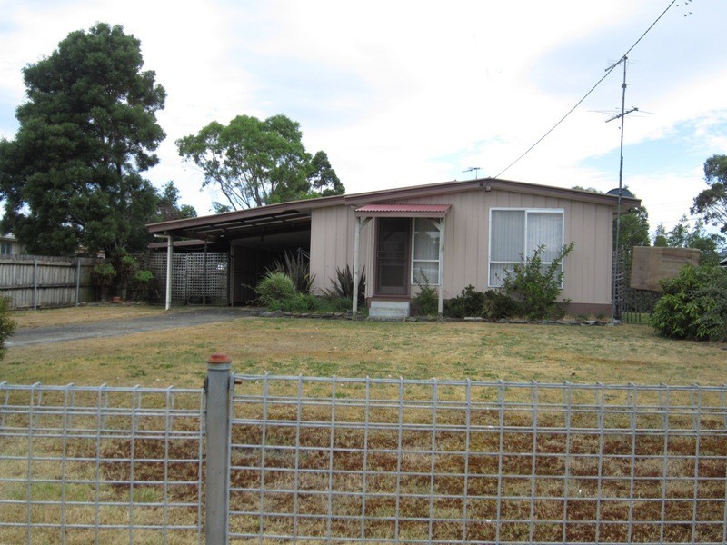 6 Federation Court, Zeehan TAS 7469