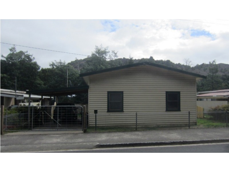 2/8B Wilsdon Street, Queenstown TAS 7467