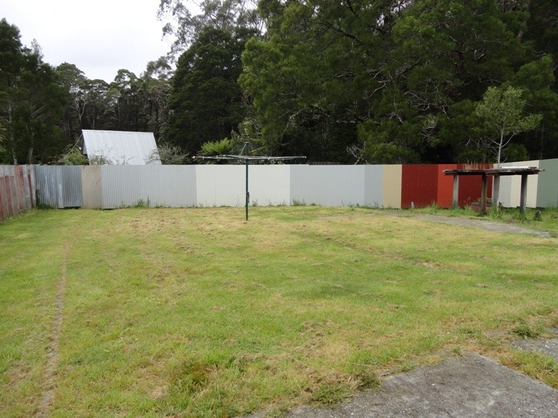 67 Esplanade, Strahan TAS 7468