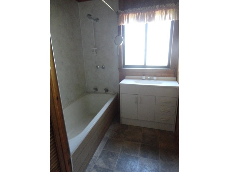 2 Murray Street, Queenstown TAS 7467