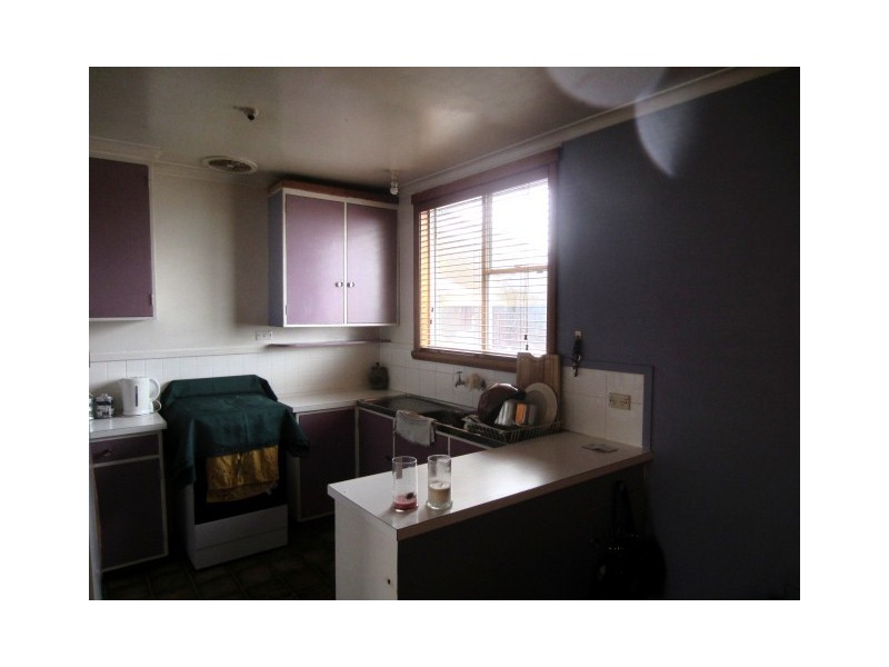 18 Belstead Street, Zeehan TAS 7469