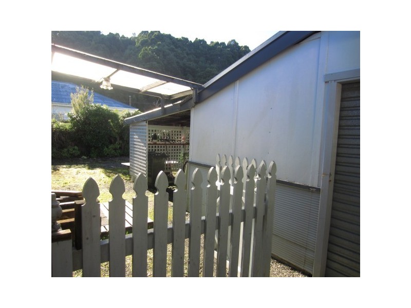 6 Darling Street, Queenstown TAS 7467