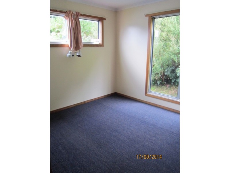 6 Urqhart Street, Queenstown TAS 7467