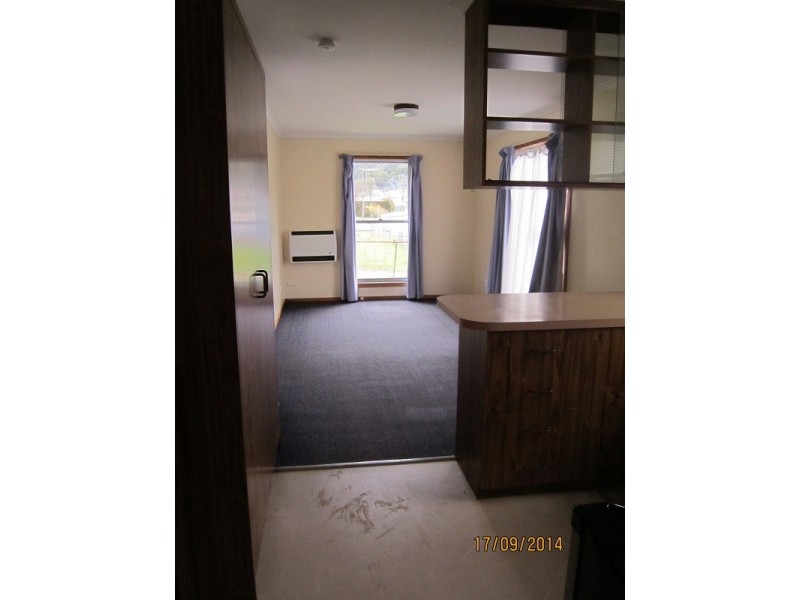 6 Urqhart Street, Queenstown TAS 7467