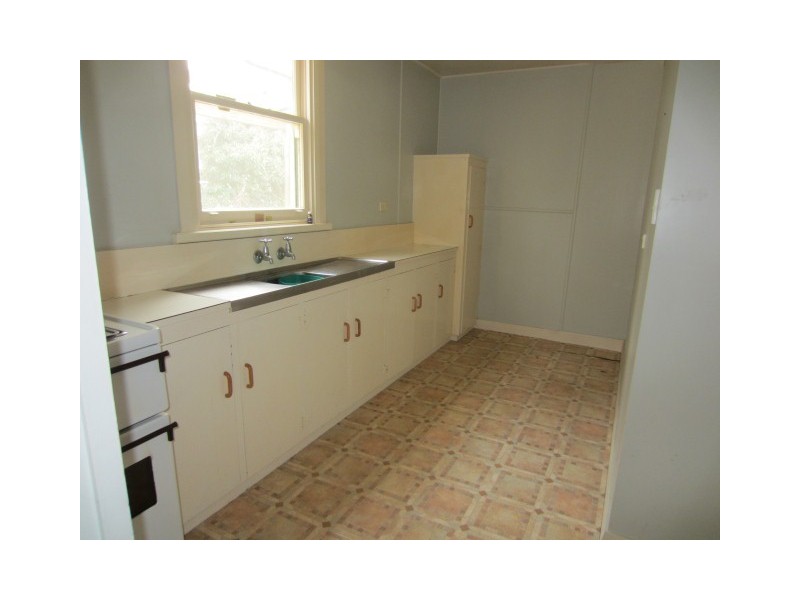 2/8B Wilsdon Street, Queenstown TAS 7467
