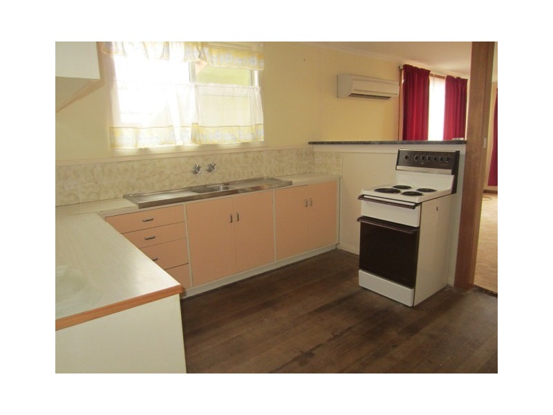 6 Westwood Street, Zeehan TAS 7469