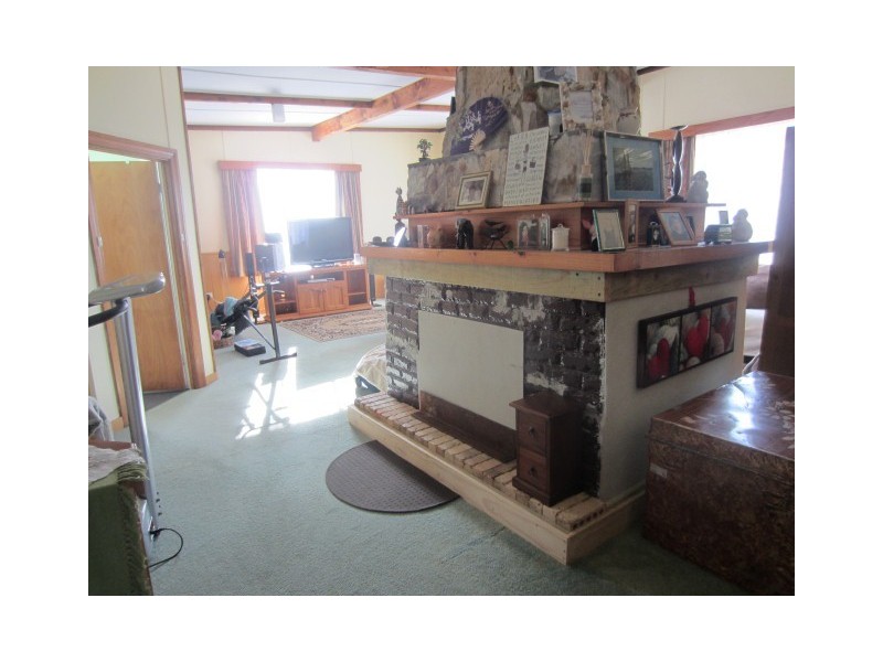 5 Belstead Street, Zeehan TAS 7469