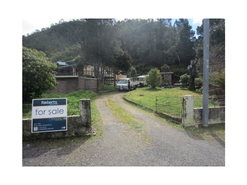 66 Esplanade, Queenstown TAS 7467