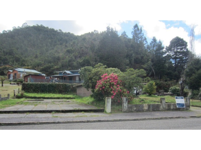 66 Esplanade, Queenstown TAS 7467