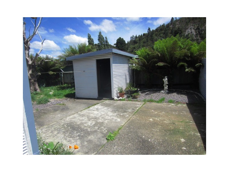 48 and 50 Esplanade, Queenstown TAS 7467