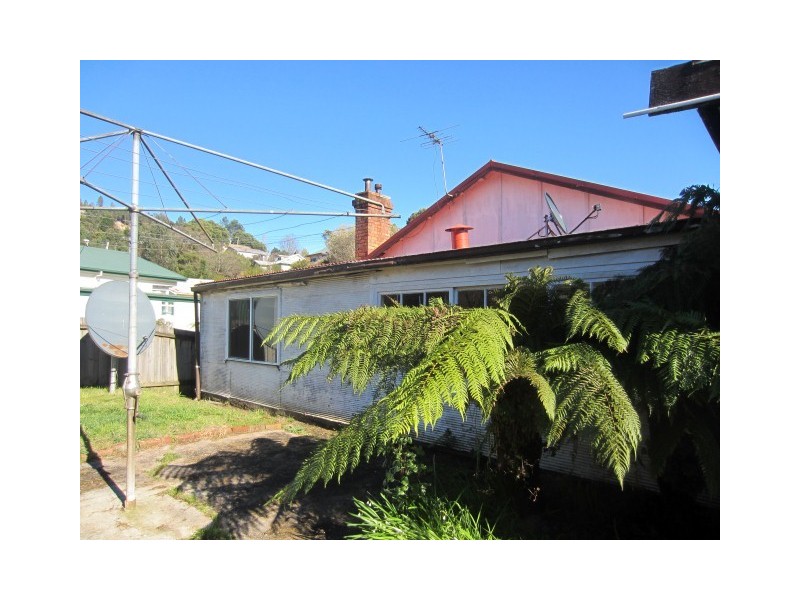 1 Williams Ave, Queenstown TAS 7467