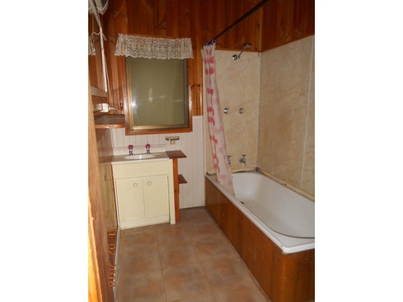 14 Urqhart Street, Queenstown TAS 7467