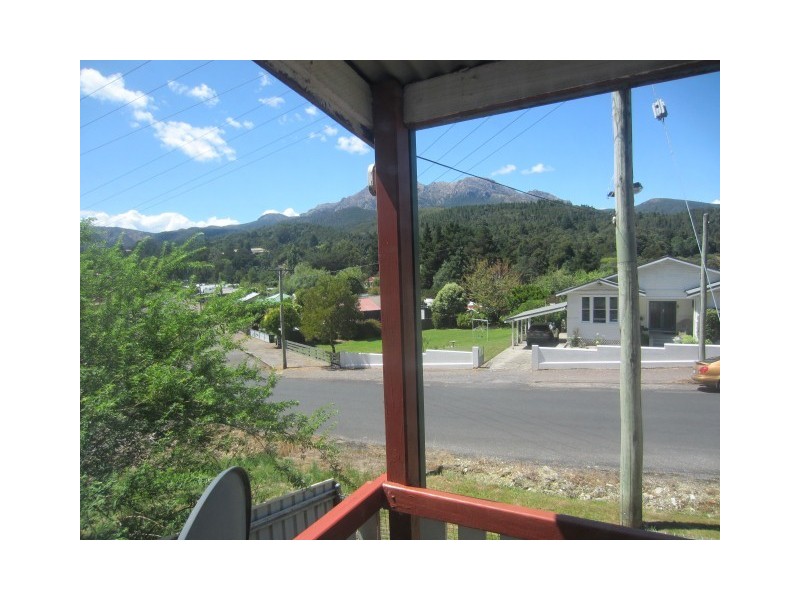 30 Urquhart Street, Queenstown TAS 7467