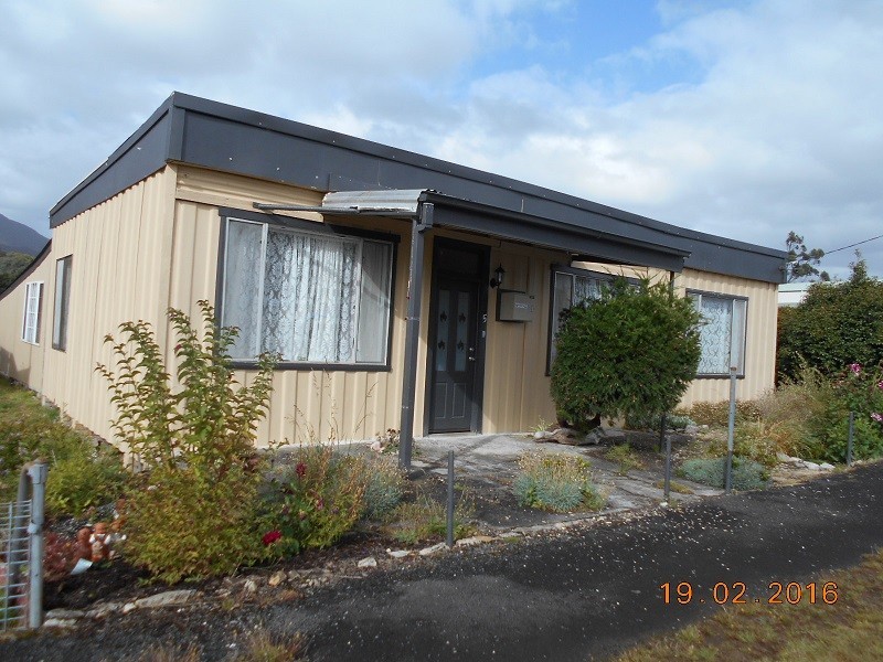 5 Belstead Street, Zeehan TAS 7469