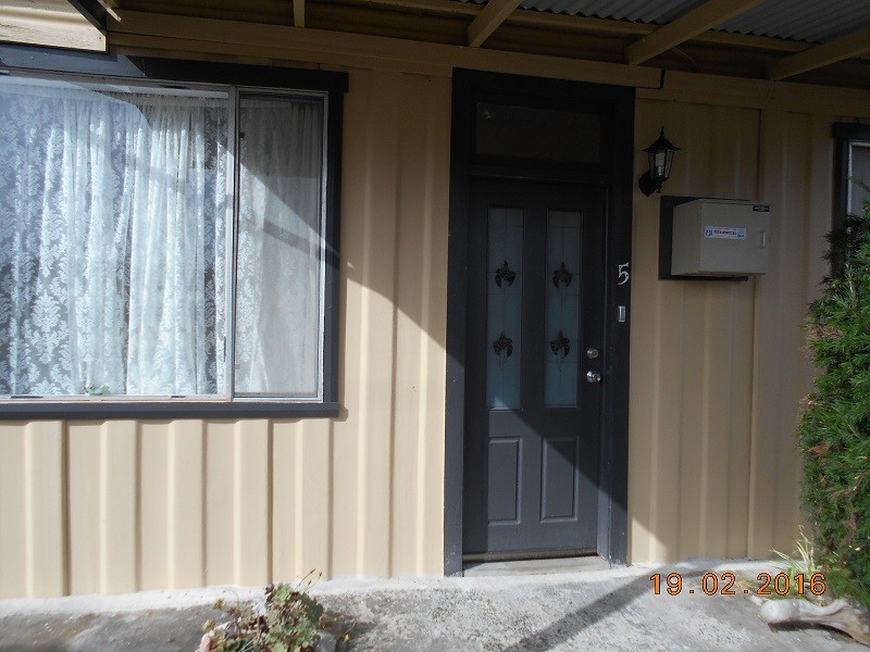 5 Belstead Street, Zeehan TAS 7469