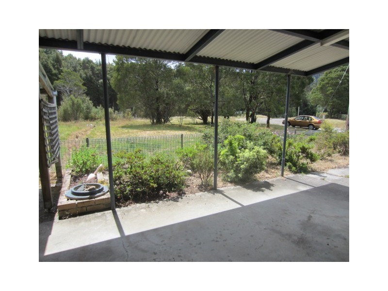 17 and 19 Chester Avenue, Rosebery TAS 7470