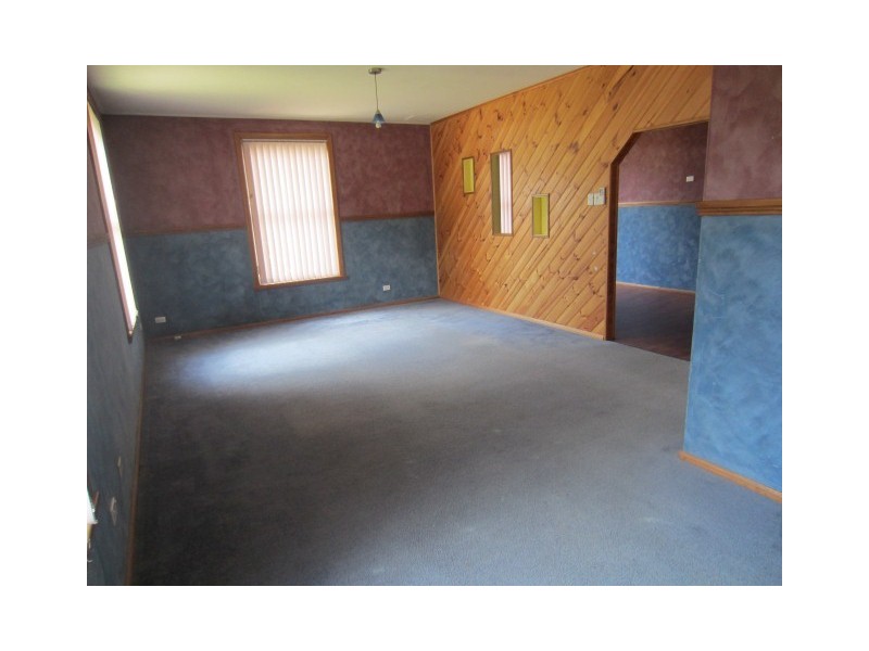 17 and 19 Chester Avenue, Rosebery TAS 7470