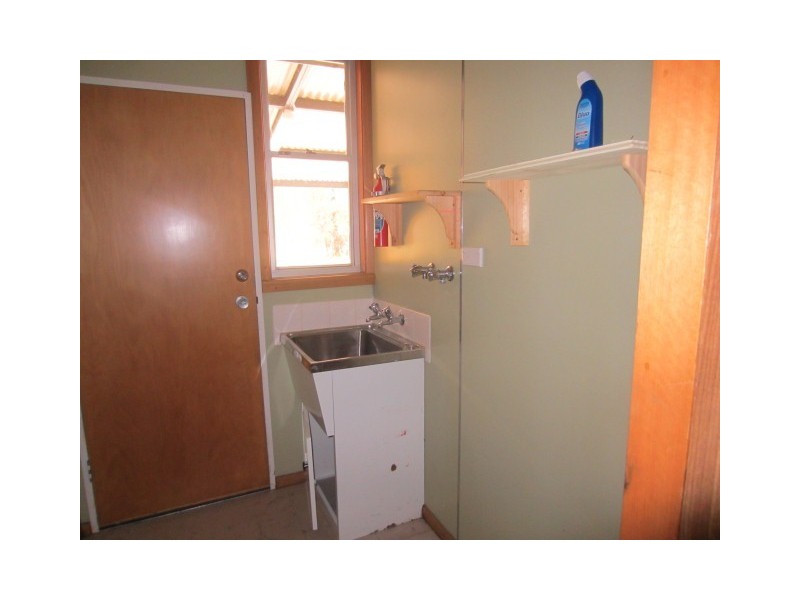 17 and 19 Chester Avenue, Rosebery TAS 7470