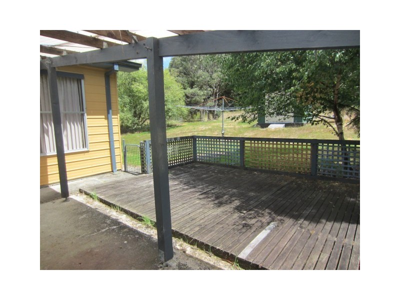 17 and 19 Chester Avenue, Rosebery TAS 7470