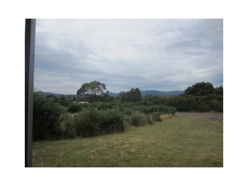 8 Buller Street, Zeehan TAS 7469
