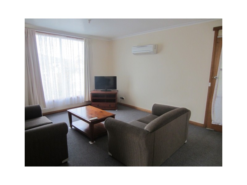 35 and 35A Counsel Street, Zeehan TAS 7469