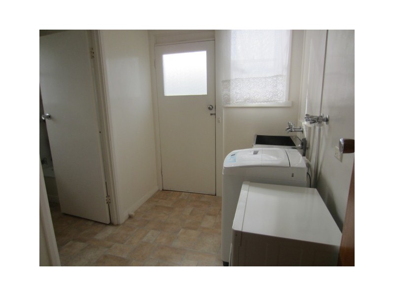 35 and 35A Counsel Street, Zeehan TAS 7469