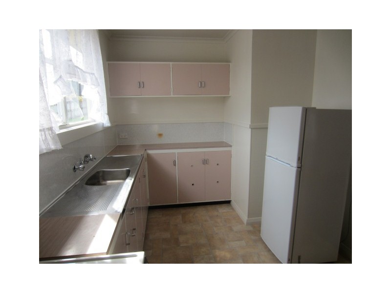 35 and 35A Counsel Street, Zeehan TAS 7469