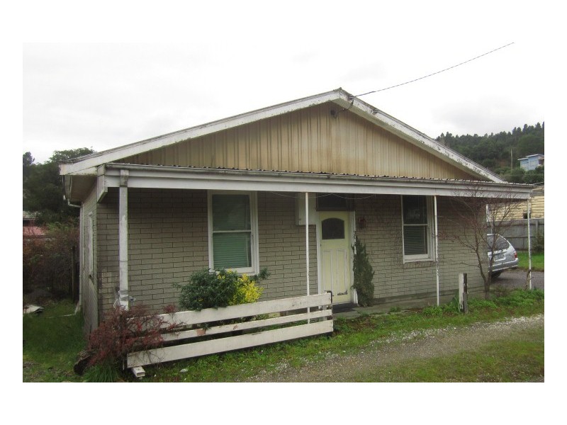 30-32 Cutten Street, Queenstown TAS 7467