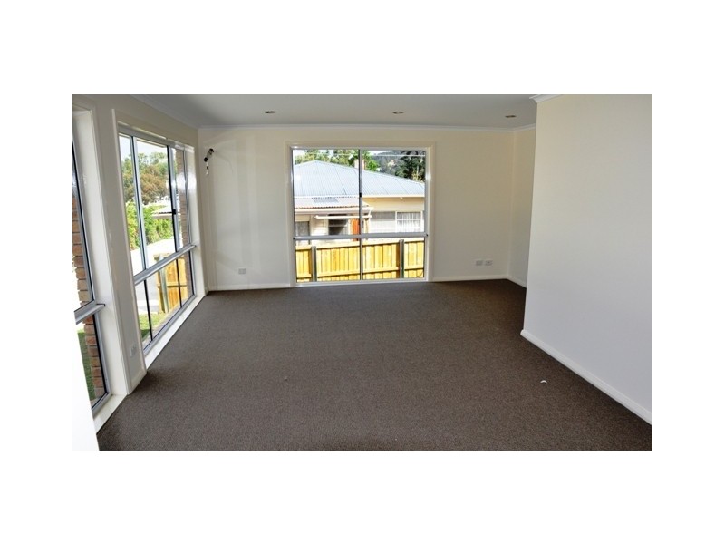 Unit 2, 4 Walton Street, Huonville TAS 7109