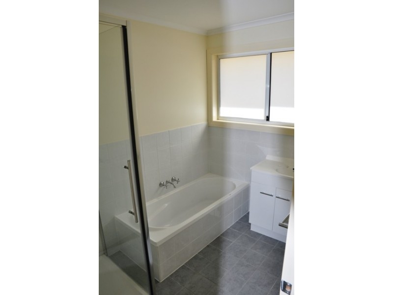 Unit 3, 4 Walton Street, Huonville TAS 7109