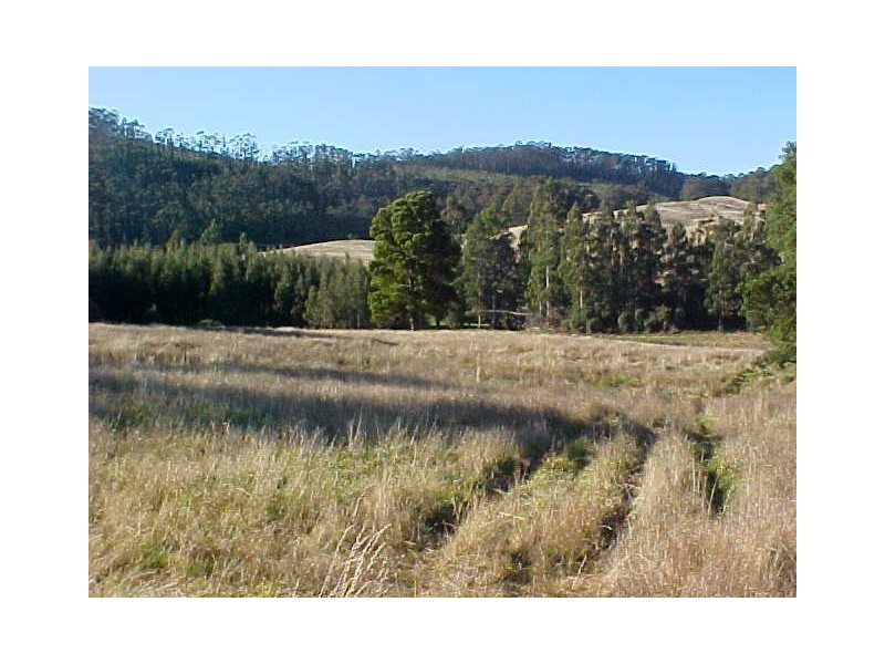 3 Valley Road, Dover TAS 7117