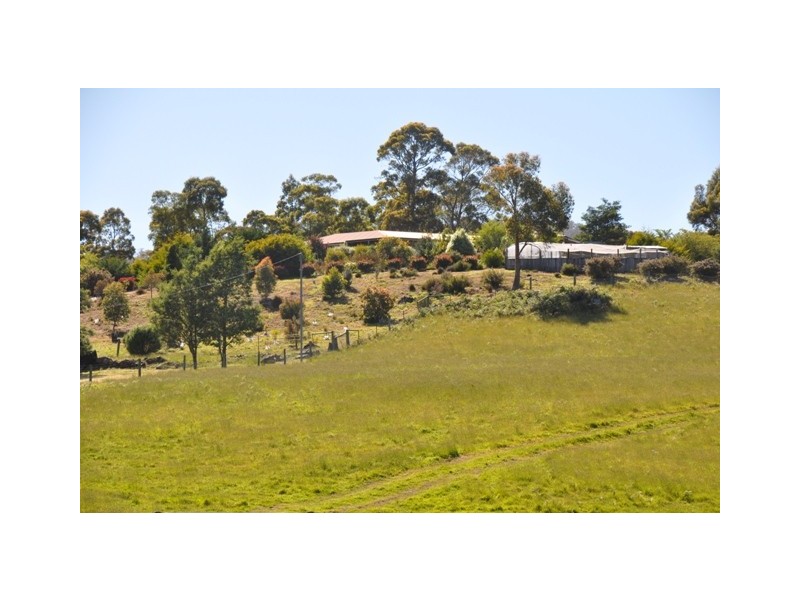 Mountain River TAS 7109